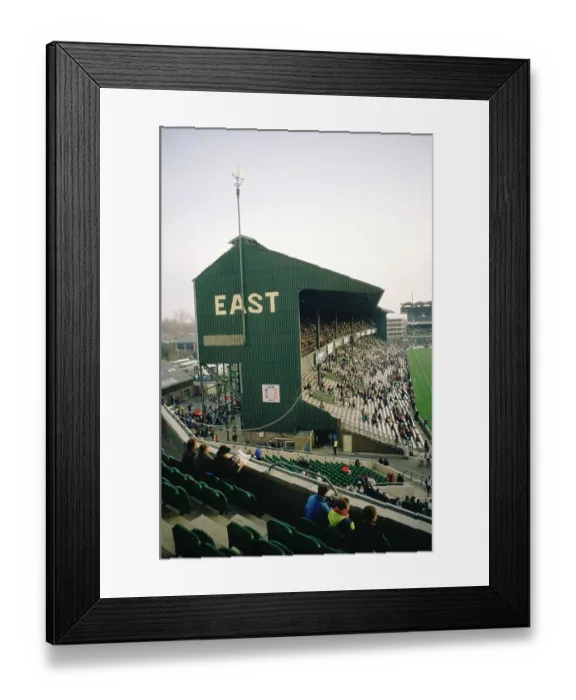 Framed Print : Twickenham PLA01_08_058