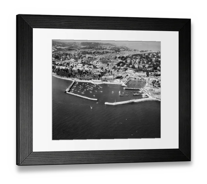 Framed Print : Torquay EAW007582 Framed Print : Torquay EAW007582