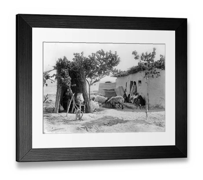 Framed Print : Shepherds EGP_22663_023
