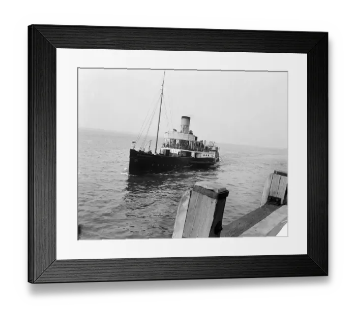 Framed Print : PS Princess Elizabeth EGP_22663_004