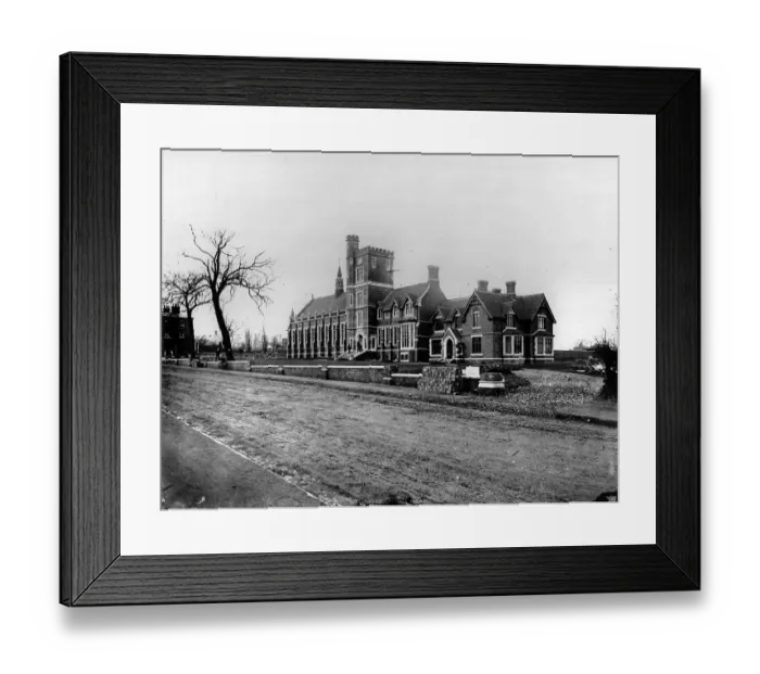 Framed Print : Wolverhampton Grammar BB81_02866 Framed Print : Wolverhampton Grammar BB81_02866