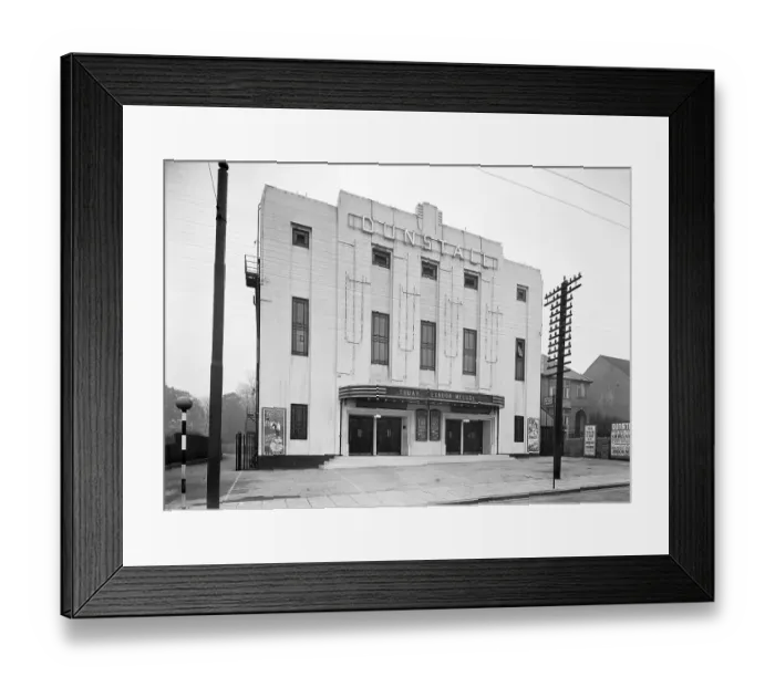 Framed Print : Dunstall picture house BB87_03754 Framed Print : Dunstall picture house BB87_03754