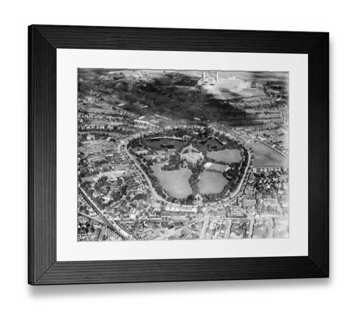 Framed Print : West Park EPW024615