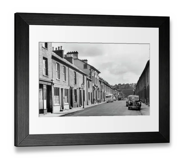 Framed Print : Wellington Street OP01065 Framed Print : Wellington Street OP01065