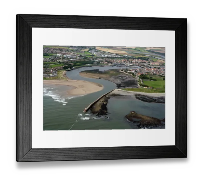 Framed Print : Mouth of the River Tweed 20685_039