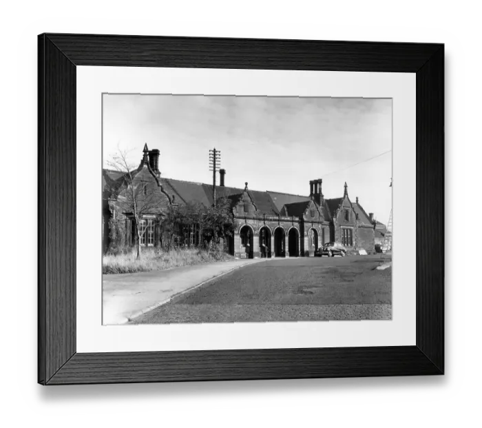 Framed Print : Tweedmouth Station OP01469