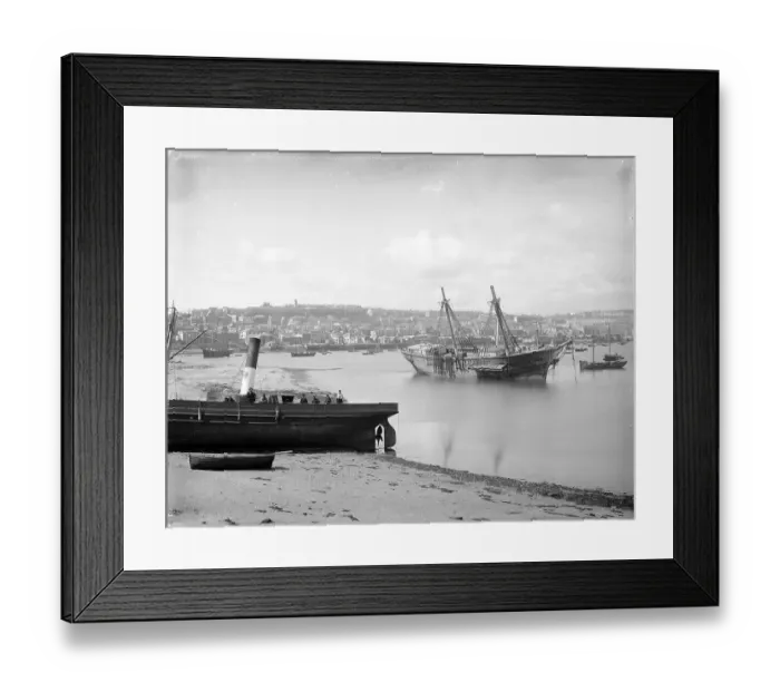 Framed Print : Low tide CC56_00753 Framed Print : Low tide CC56_00753