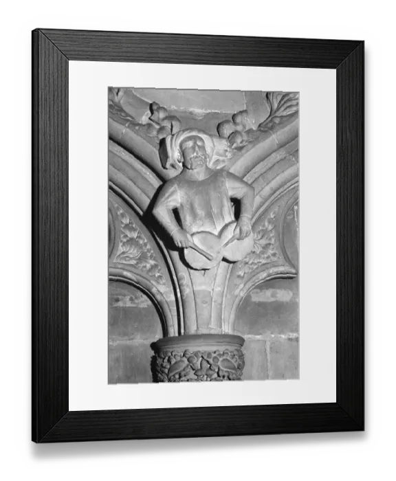 Framed Print : Minstrel drummer UXC01_01_01_0364_15 Framed Print : Minstrel drummer UXC01_01_01_0364_15