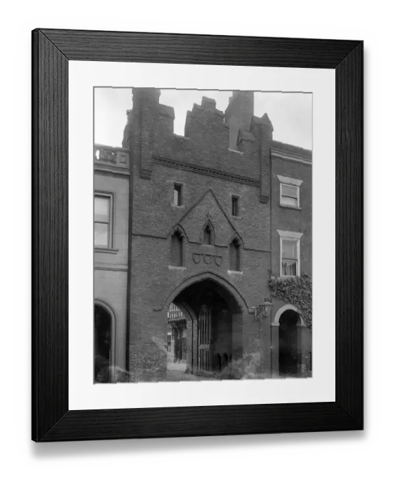 Framed Print : North Bar CC001799 Framed Print : North Bar CC001799