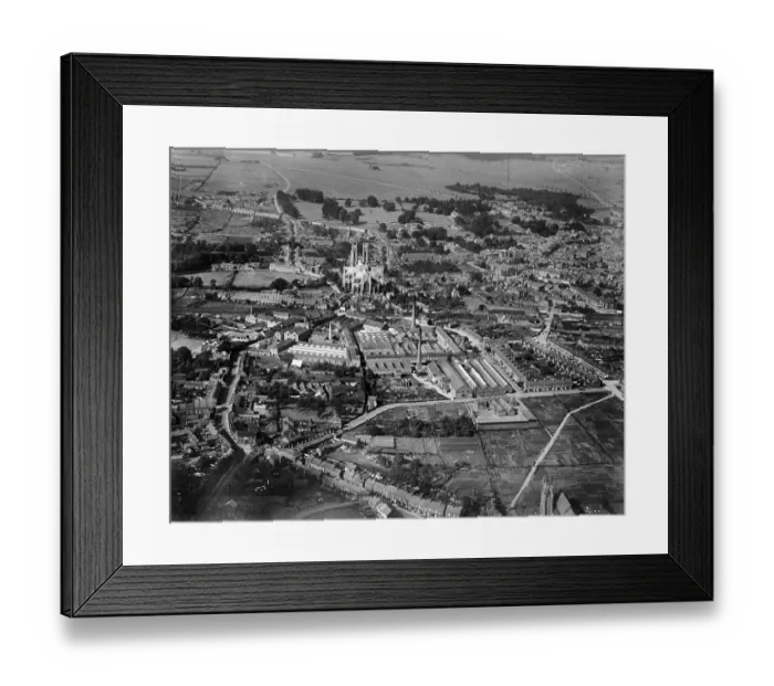 Framed Print : Beverley EPW023164 Framed Print : Beverley EPW023164