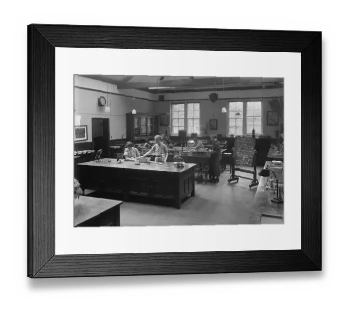 Framed Print : Training biology teachers WSA01_01_E01 Framed Print : Training biology teachers WSA01_01_E01