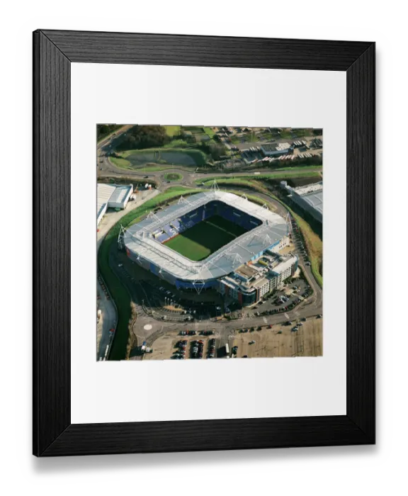 Framed Print : Madejski Stadium, Reading EAW694161