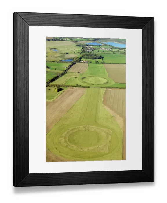 Framed Print : Thornborough Henges 35140_040