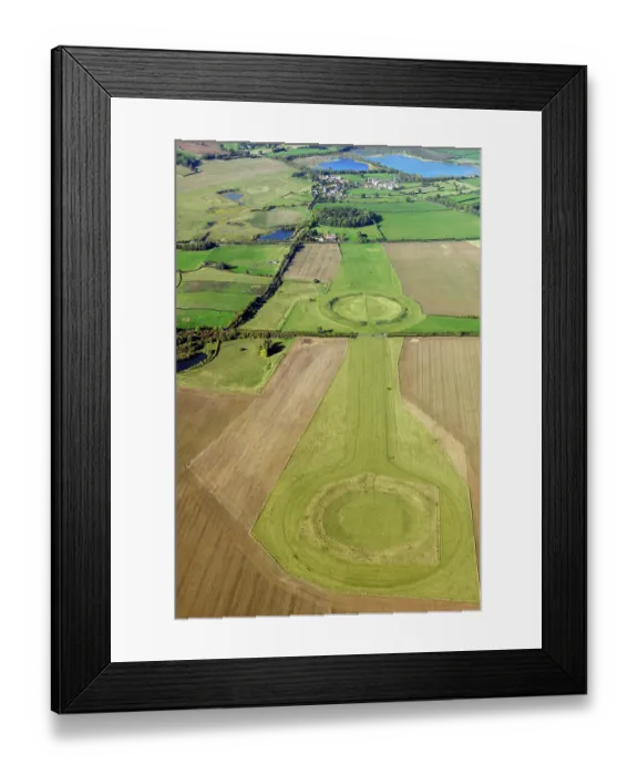 Framed Print : Thornborough Henges 35142_054