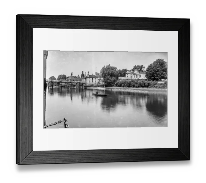 Framed Print : Fulham toll house OFH01_01_01_f02_16