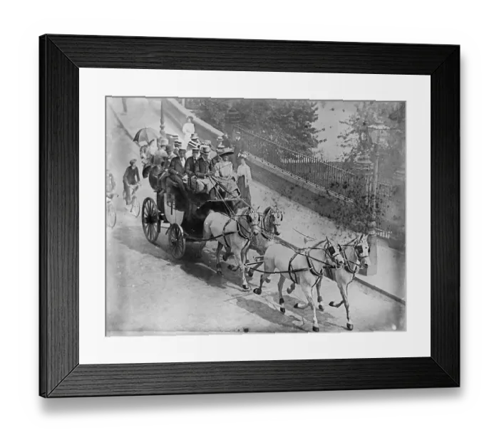 Framed Print : Vanderbilts coach OFH01_01_01_f04_12