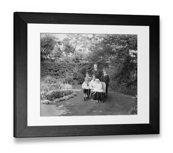 Framed Print : The Listers at Sandycroft BL23602_007