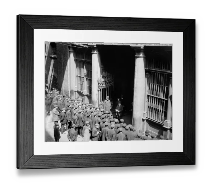 Framed Print : Roll call for work BB87_09665