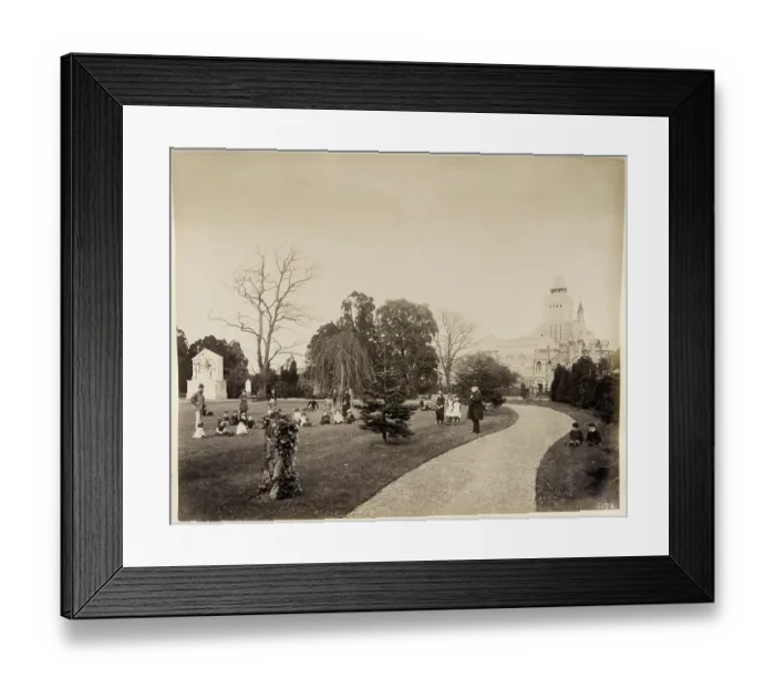 Framed Print : New Place Gardens, Stratford-upon-Avon BL05172