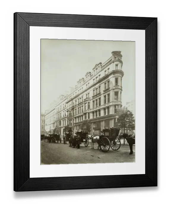 Framed Print : Horse drawn cabs BL05923