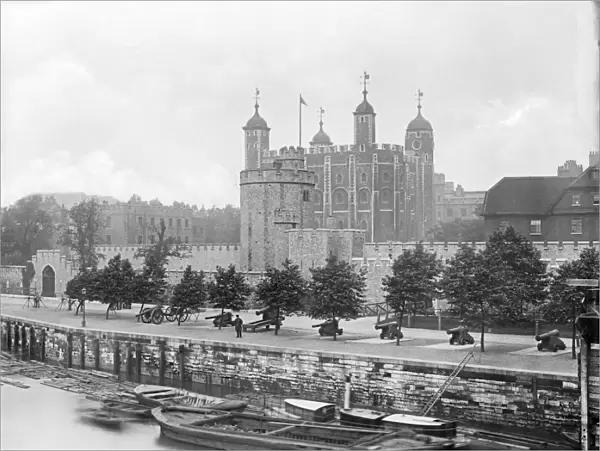 Tower of London BL10013h