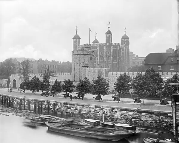 Tower of London BL10013h