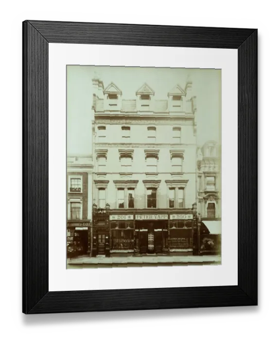 Framed Print : Peter Yapp, Sloane Street BL05960