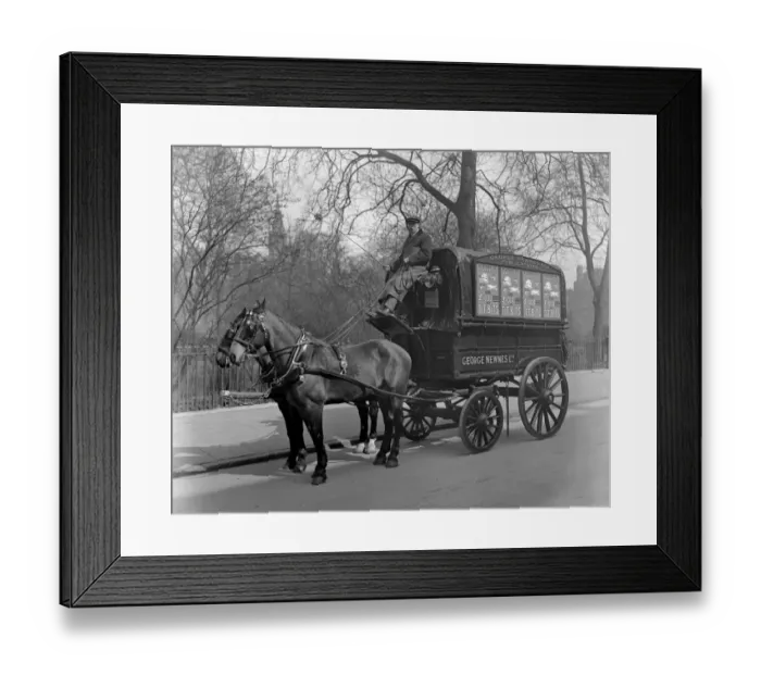 Framed Print : Titbits Delivery Van, London BL26057