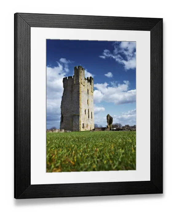 Framed Print : Helmsley Castle N100098 Framed Print : Helmsley Castle N100098