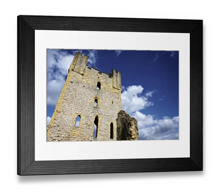 Framed Print : Helmsley Castle N100099 Framed Print : Helmsley Castle N100099