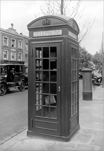 Telephone box in 1926 BL28503