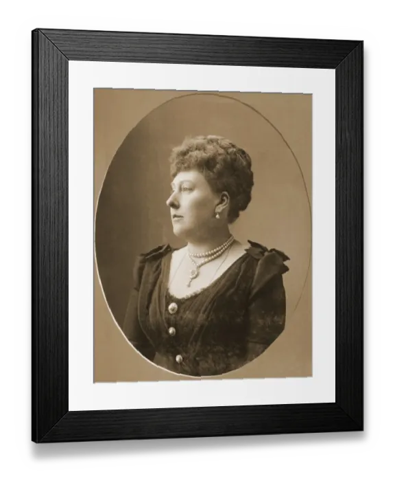 Framed Print : Princess Beatrice K010293
