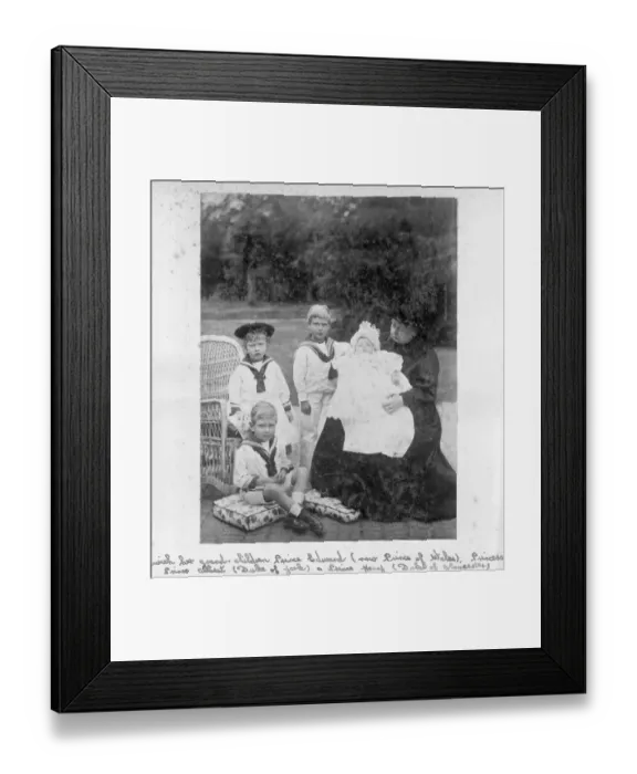 Framed Print : Victoria and great grandchildren D880043