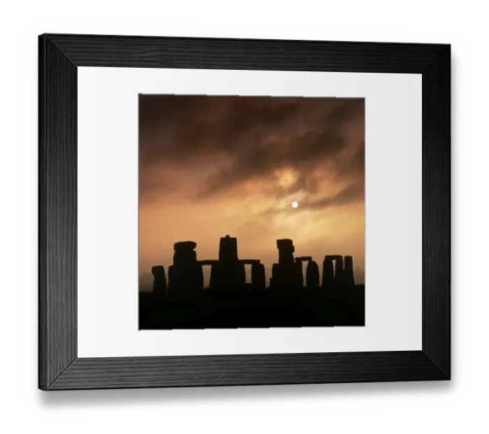 Framed Print : Stonehenge at dawn K930563