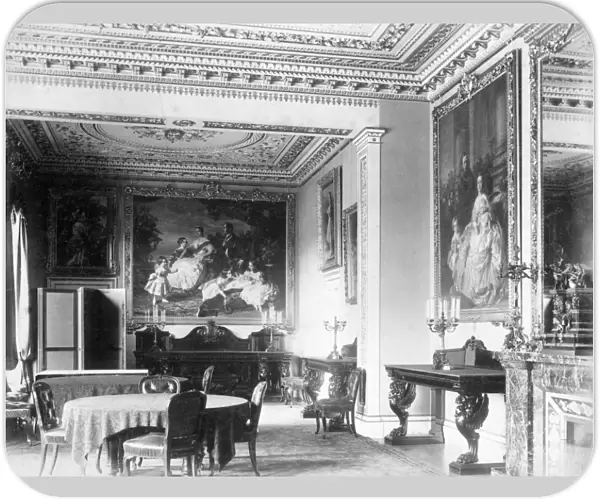 Osborne House Dining Room c. 1890 D880026