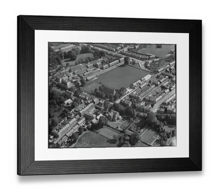 Framed Print : The Church of St James, Congleton app_22790_230