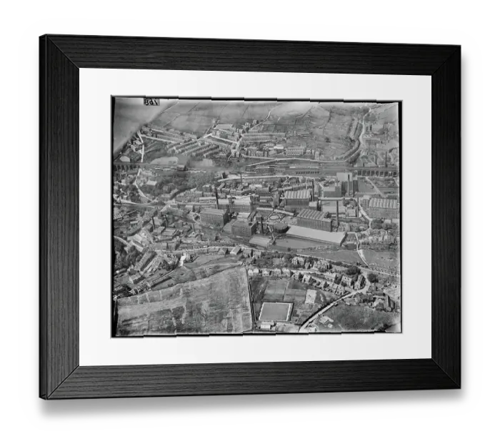 Framed Print : New Street, Slaithwaite app_22790_196
