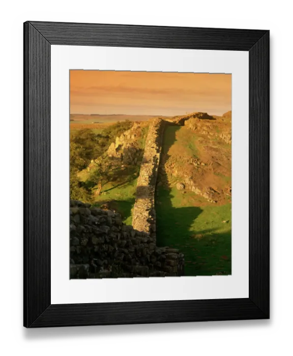 Framed Print : Hadrians Wall, Walltown Crags K961329