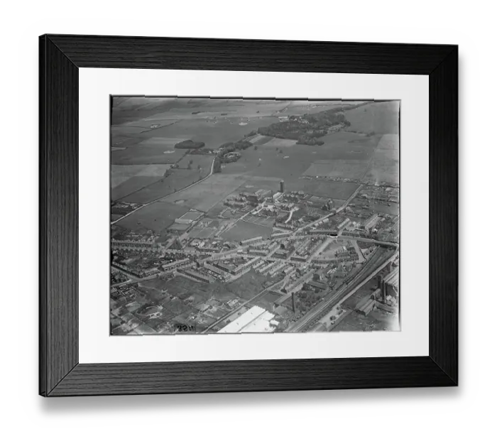 Framed Print : Station Road, the Fylde Institution app_22790_125