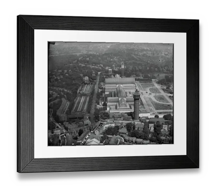 Framed Print : Crystal Palace Park app_22790_044