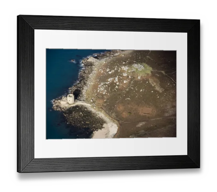 Framed Print : Cromwells Castle, Tresco, Isles of Scilly N100214 Framed Print : Cromwells Castle, Tresco, Isles of Scilly N100214
