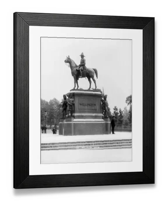 Framed Print : Duke of Wellington Statue, Hyde Park Corner CC97_00934 Framed Print : Duke of Wellington Statue, Hyde Park Corner CC97_00934