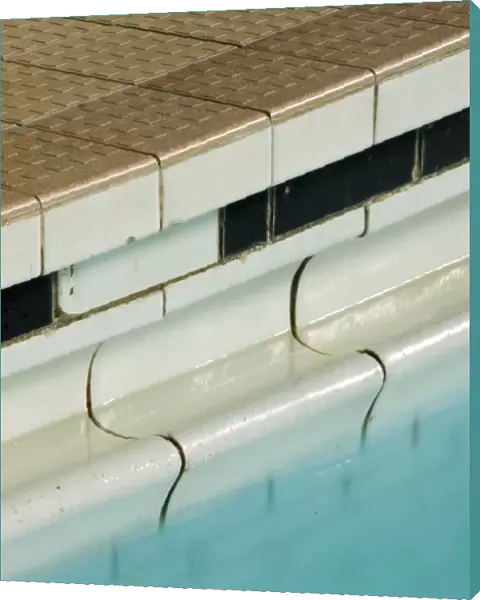 Swimming pool trough DP030615