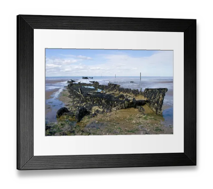 Framed Print : Wreck, Minster Beach N100301