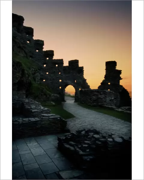 Tintagel Castle N090594