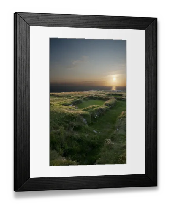 Framed Print : Tintagel Castle N090600