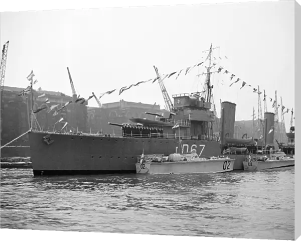 HMS Wishart a002466
