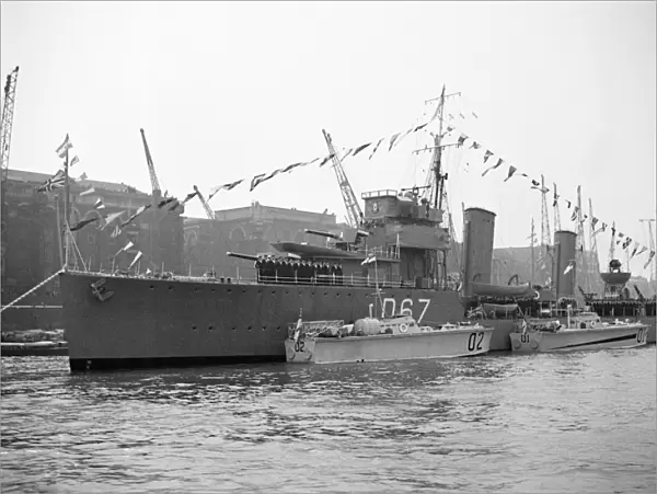 HMS Wishart a002466