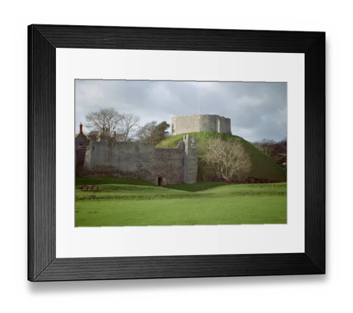 Framed Print : Carisbrooke Castle Framed Print : Carisbrooke Castle