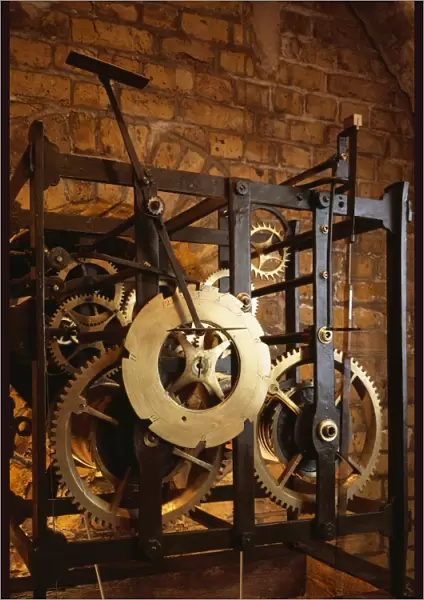 Landguard Fort, clock mechanism K060514